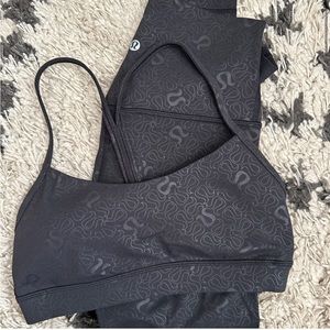 Lululemon Align Emboss (Leggings only)
